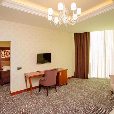 Azpetrol Hotel Qusari járás Kültér fotó