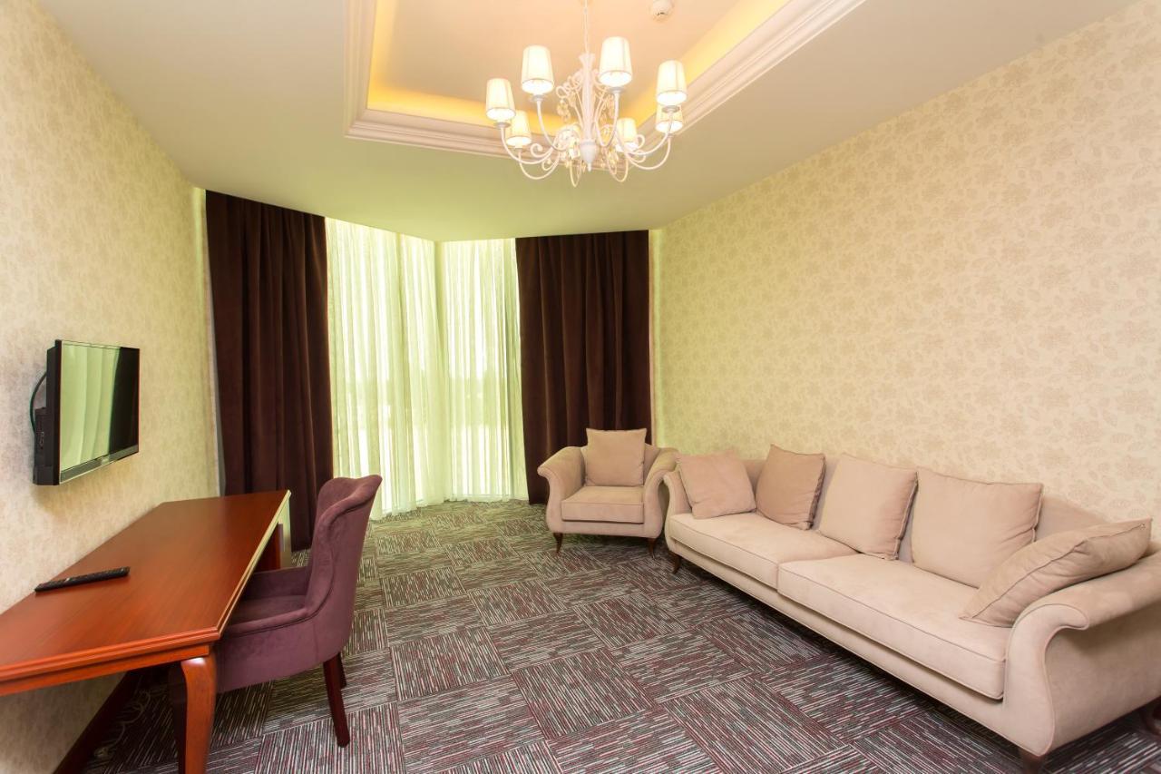 Azpetrol Hotel Qusari járás Kültér fotó