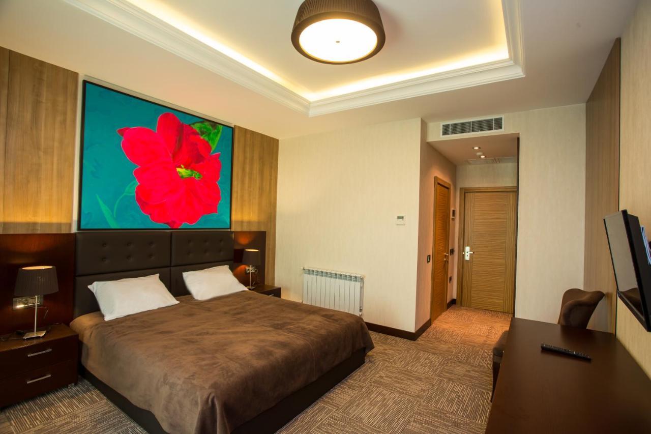 Azpetrol Hotel Qusari járás Kültér fotó
